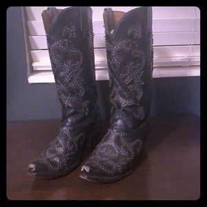 Corral boots